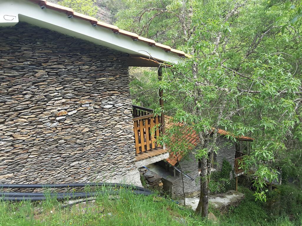 Castelo Do Mau Vizinho Hotel Orjais Zewnętrze zdjęcie
